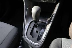 2024 Toyota Yaris Ascent Sport