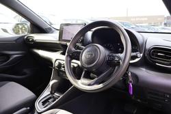 2024 Toyota Yaris Ascent Sport