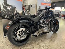 2025 Harley-Davidson Breakout 117 (FXBR) Softail Black