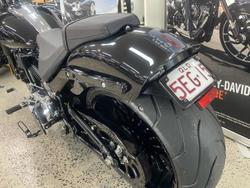 2025 Harley-Davidson Breakout 117 (FXBR) Softail Black