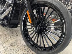 2025 Harley-Davidson Breakout 117 (FXBR) Softail Black