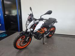 2013 Ktm 390 DUKE Orange