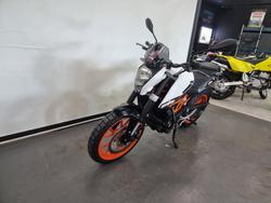 2013 Ktm 390 DUKE Orange