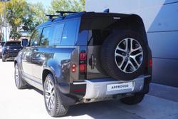 2021 Land Rover Defender 110 P400 X-Dynamic HSE