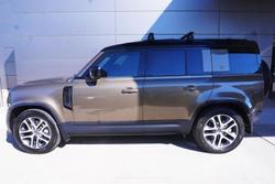 2021 Land Rover Defender 110 P400 HSE