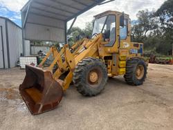 1986 Kobelco Lk400