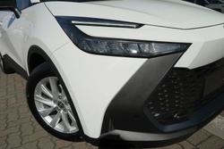 2024 Toyota C-HR GXL