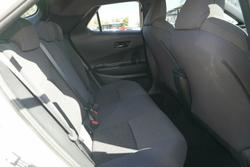 2024 Toyota C-HR GXL