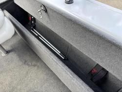 2022 QUINTREX 450 Hornet Pro