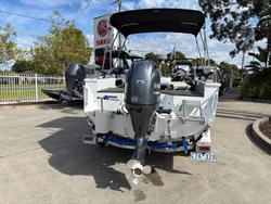 2022 QUINTREX 450 Hornet Pro