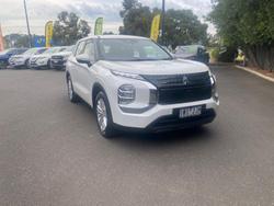 2023 Mitsubishi Outlander ES