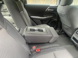 2023 Mitsubishi Outlander ES