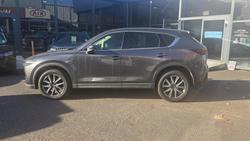 2017 Mazda CX-5 Akera