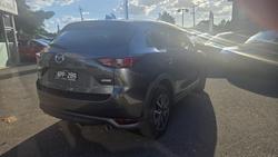 2017 Mazda CX-5 Akera