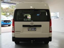 2020 Toyota Hiace Commuter