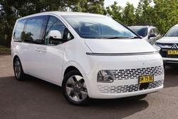 2024 Hyundai STARIA