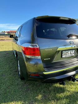 2013 Toyota Kluger KX-R