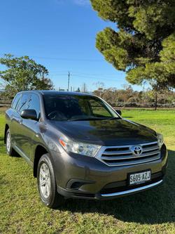 2013 Toyota Kluger KX-R