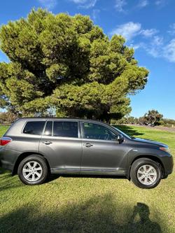 2013 Toyota Kluger KX-R