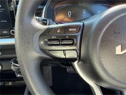 2024 KIA STONIC S