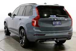 2020 Volvo XC90 T6 R-Design