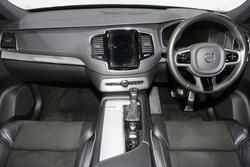 2020 Volvo XC90 T6 R-Design