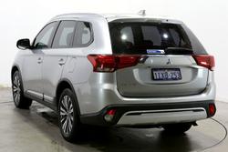 2019 Mitsubishi Outlander ES
