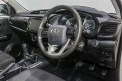 2023 Toyota Hilux SR