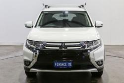 2017 Mitsubishi Outlander LS Safety Pack