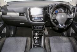 2017 Mitsubishi Outlander LS Safety Pack