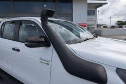2020 Toyota Hilux SR