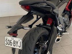 2024 Triumph Daytona 660 Daytona Red