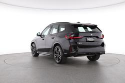 2025 BMW X1 xDrive20i M Sport
