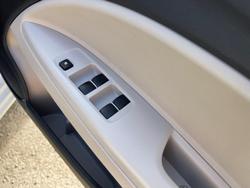 2013 Mitsubishi Mirage ES