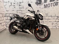 Triumph Street Triple R 765