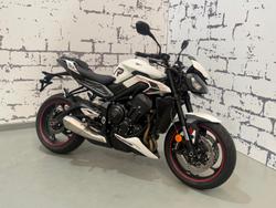 2024 Triumph Street Triple R 765 Street Triple White
