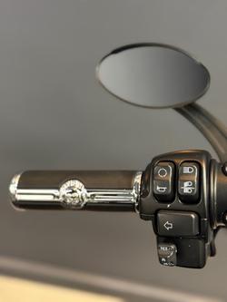 2022 Harley-Davidson Sport Glide 107 (FLSB) Softail Black