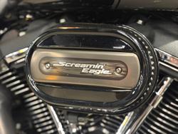 2022 Harley-Davidson Sport Glide 107 (FLSB) Softail Black