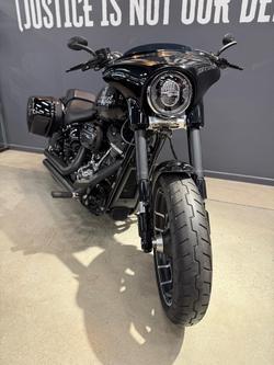 2022 Harley-Davidson Sport Glide 107 (FLSB) Softail Black