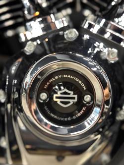 2022 Harley-Davidson Sport Glide 107 (FLSB) Softail Black