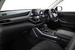 2023 Toyota Kluger GX