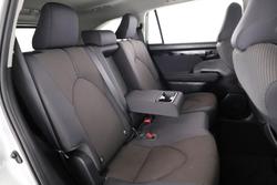 2023 Toyota Kluger GX