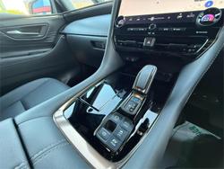 2025 Toyota Vellfire Hybrid Z Premier