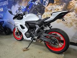 2023 Yamaha YZF-R7LA WHITE