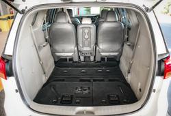 2016 Kia Carnival SLi