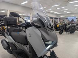 2025 YAMAHA XMAX 300 (CZD300A) grey