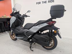 2025 YAMAHA XMAX 300 (CZD300A) grey