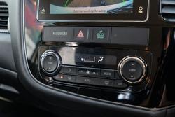 2017 Mitsubishi Outlander ES ADAS