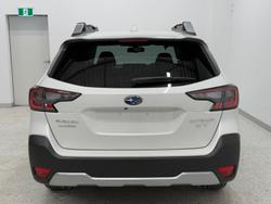 2025 Subaru Outback AWD Touring XT