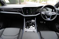 2026 Volkswagen Touareg R